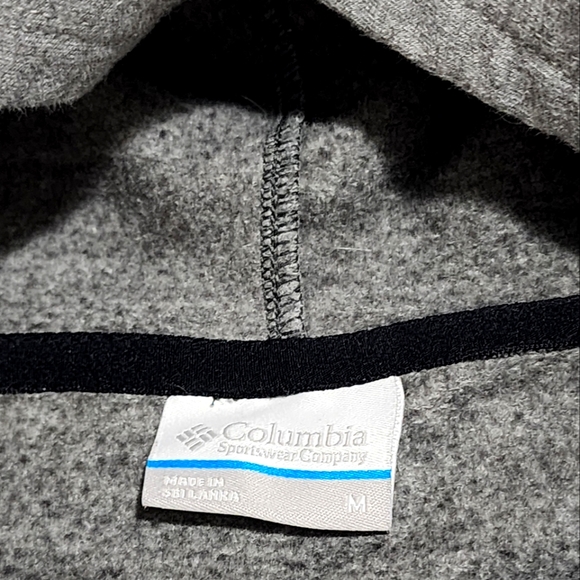 Columbia Sportswear Company Hoodie Sweatshirt - Picture 6 of 8